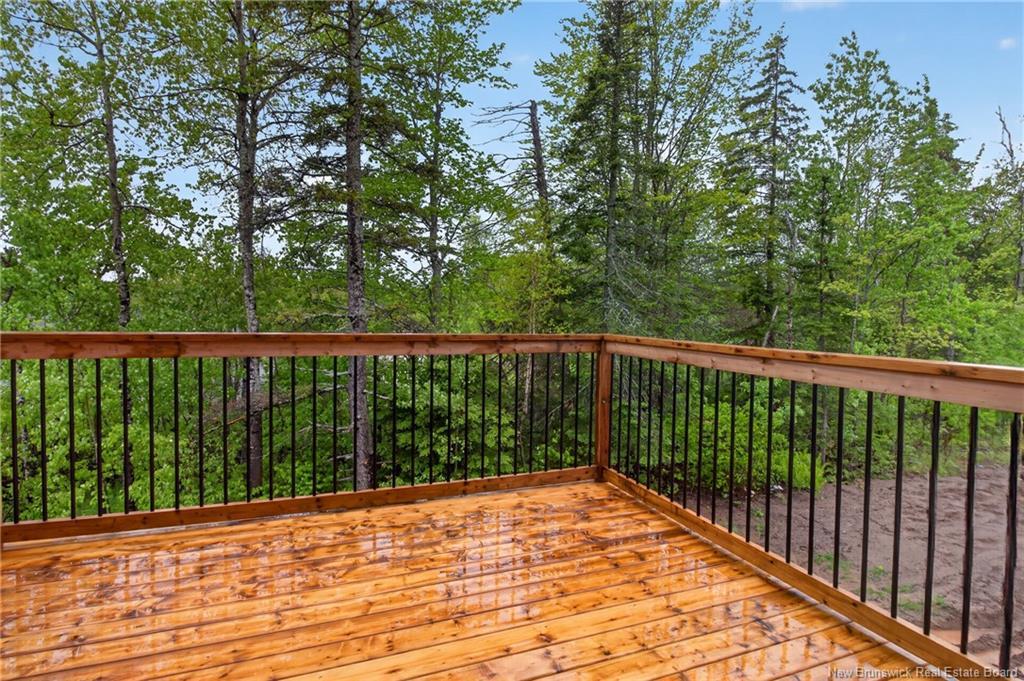 102 Francfort Cres, Moncton, NB