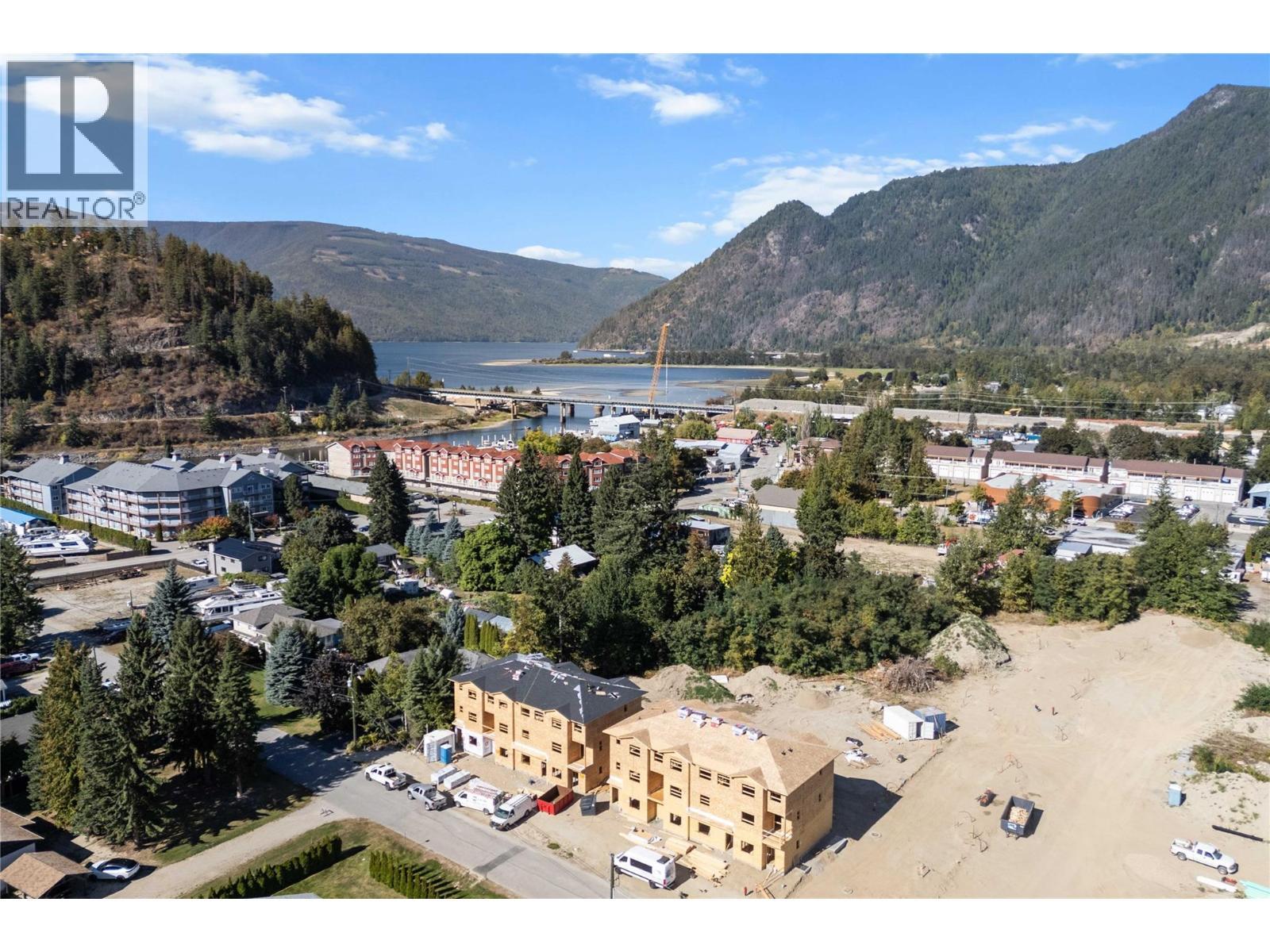 OCT 1 2025 UPDATE - 222 Temple Street Unit# 3, Sicamous, BC - Outdoor With View