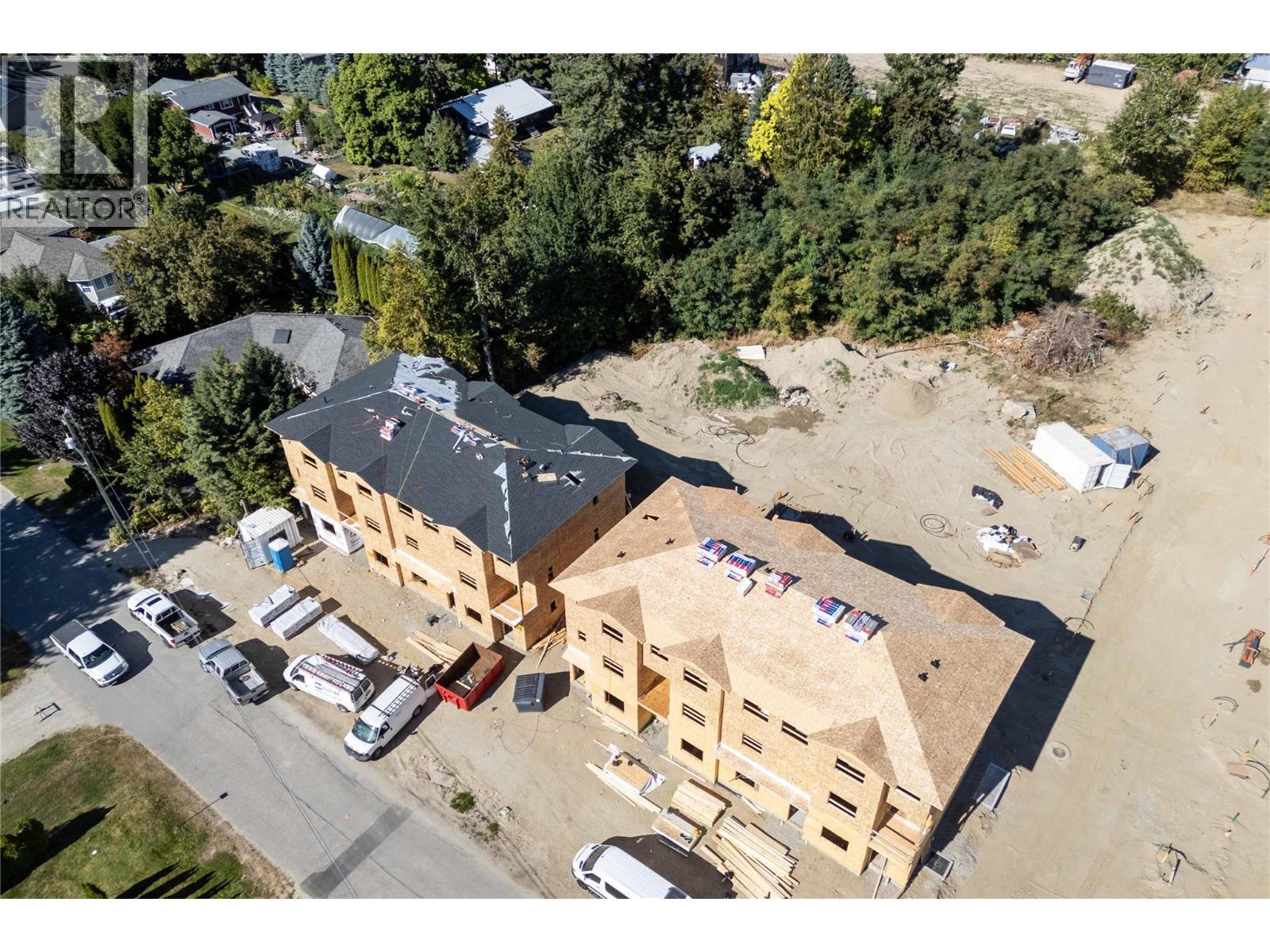 OCT 1 2025 UPDATE - 222 Temple Street Unit# 3, Sicamous, BC - Outdoor With View