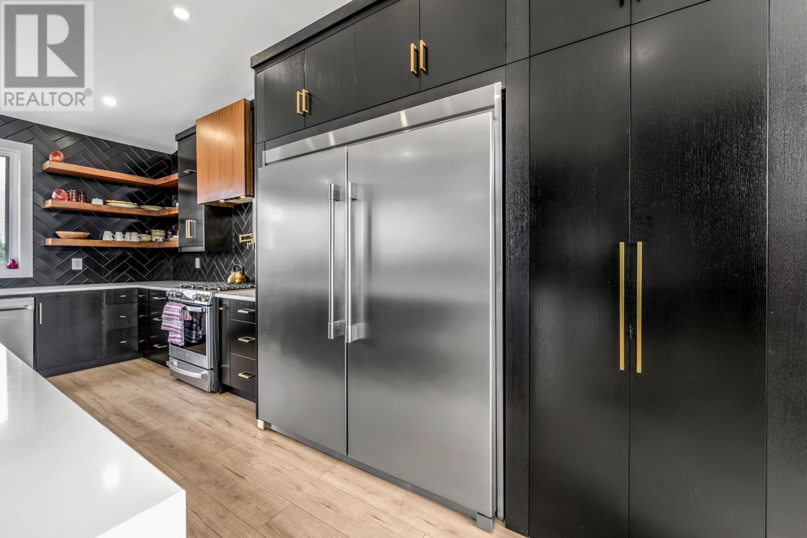 46 Middle Ledge Drive, Logy Bay, NL - Indoor Photo Showing Kitchen