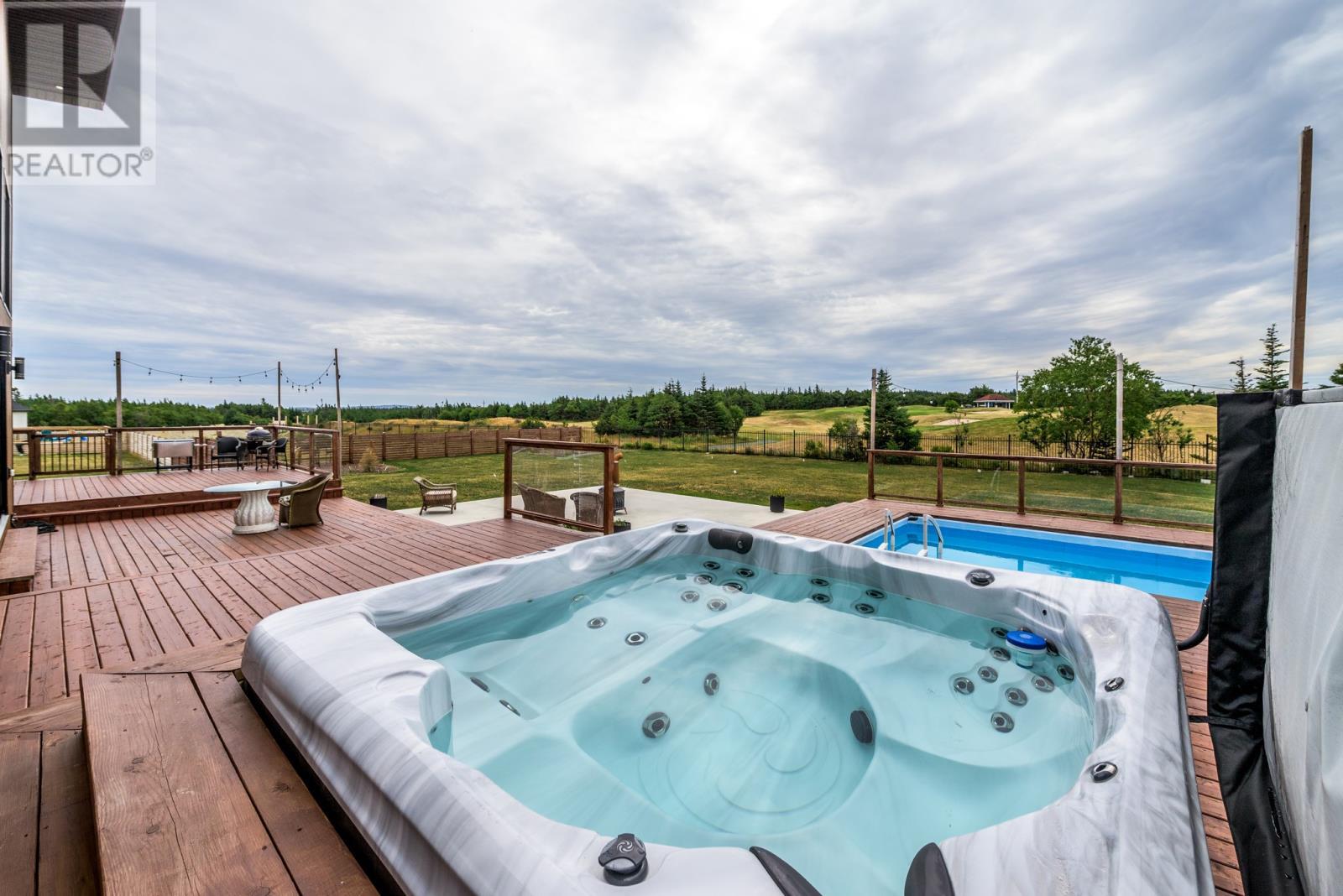 46 Middle Ledge Drive, Logy Bay, NL - Outdoor