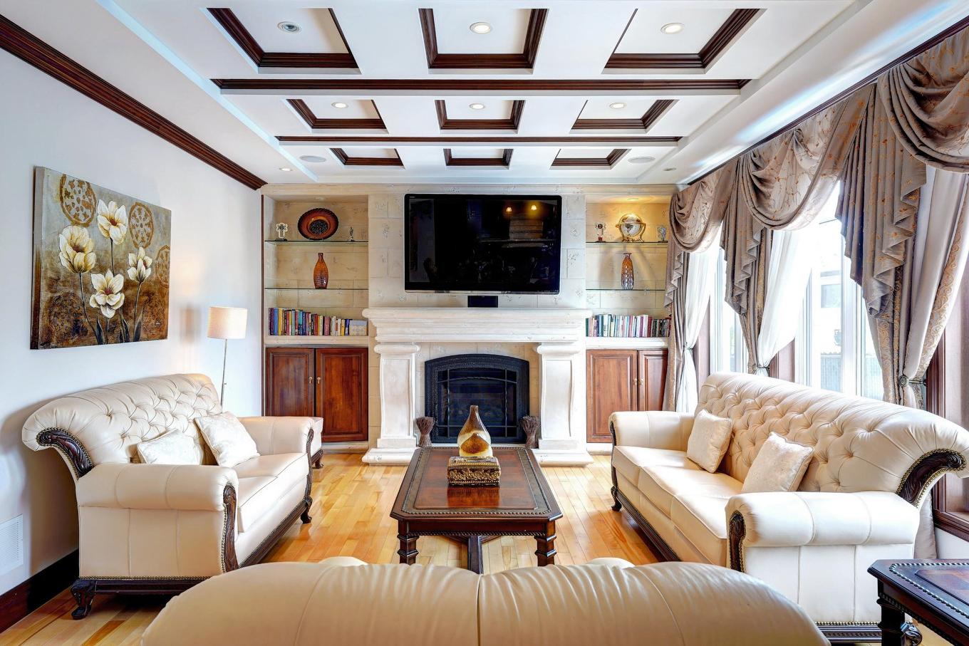 Salle familiale - 6002 Rue Portelance, Laval (Auteuil), QC - Indoor Photo Showing Living Room With Fireplace