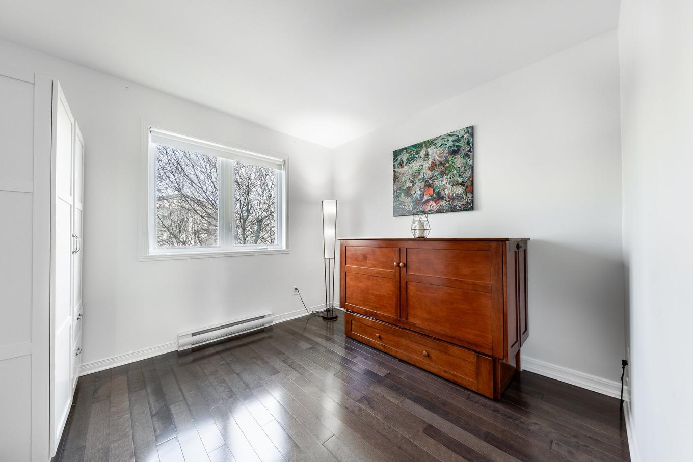 Bureau - 9-501 Rue Des Tilleuls, Saint-Bruno-De-Montarville, QC - Indoor Photo Showing Other Room