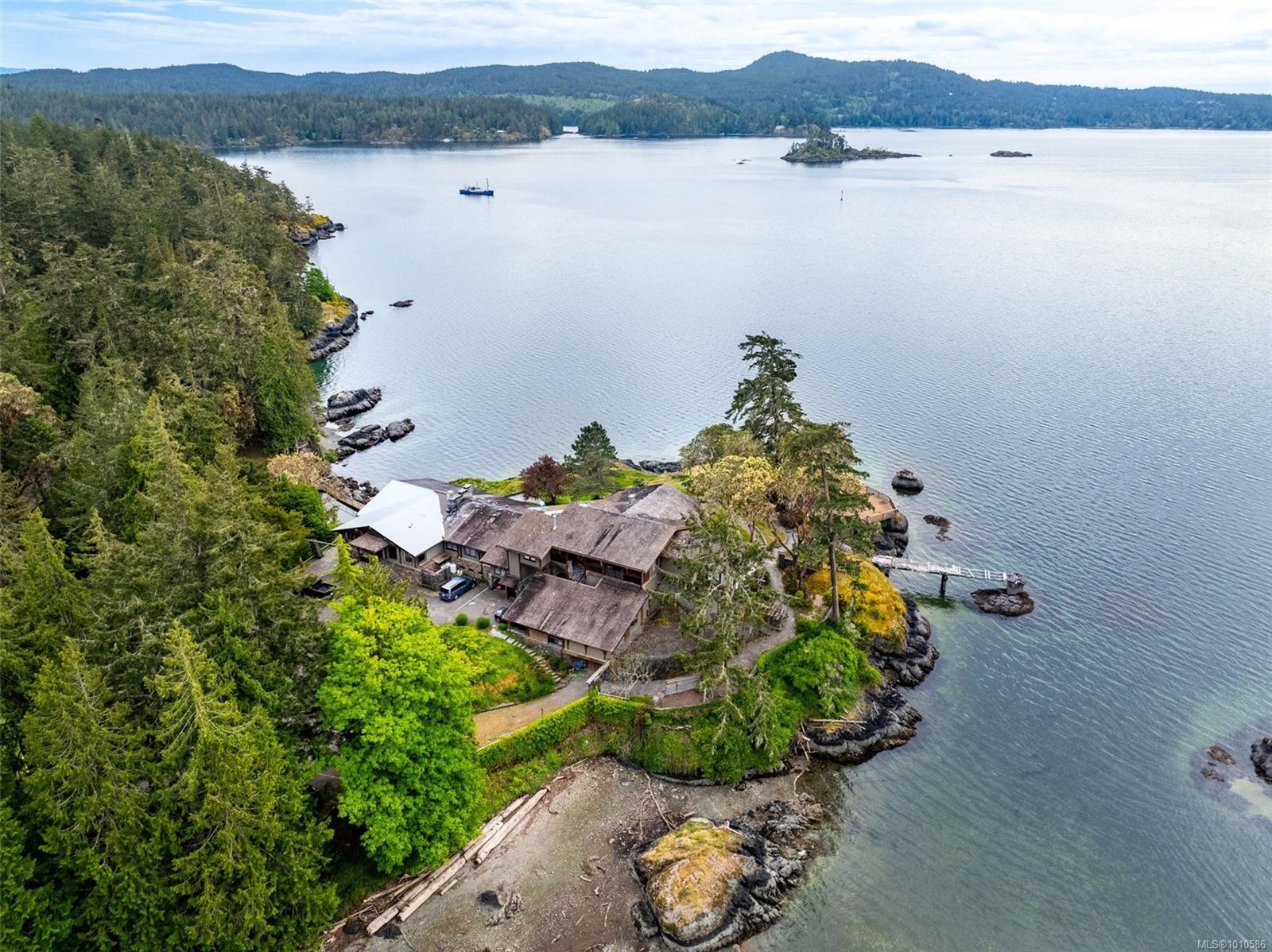 1424 Gillespie Rd, Sooke, BC