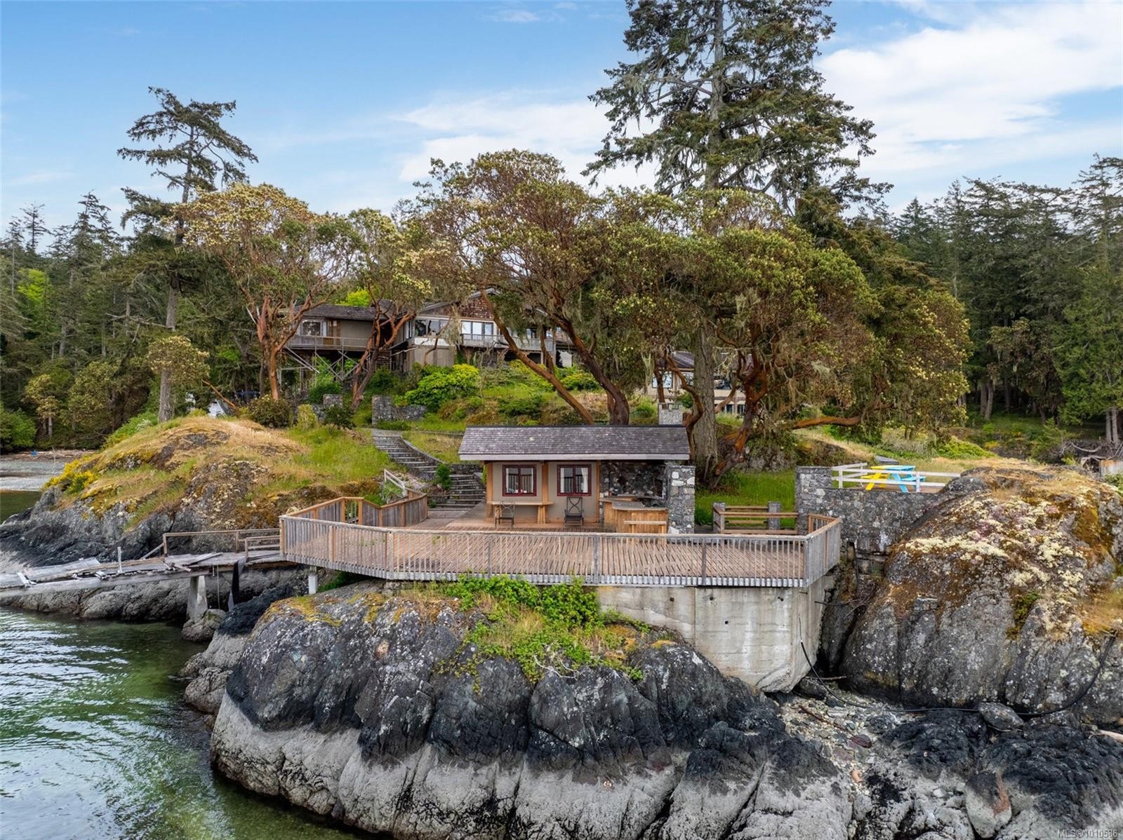 1424 Gillespie Rd, Sooke, BC