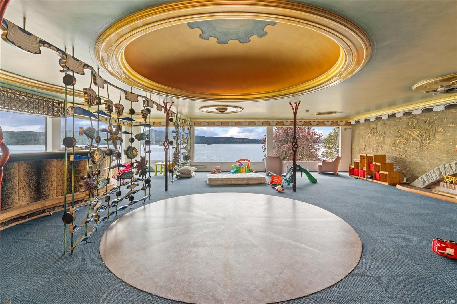 1424 Gillespie Rd, Sooke, BC