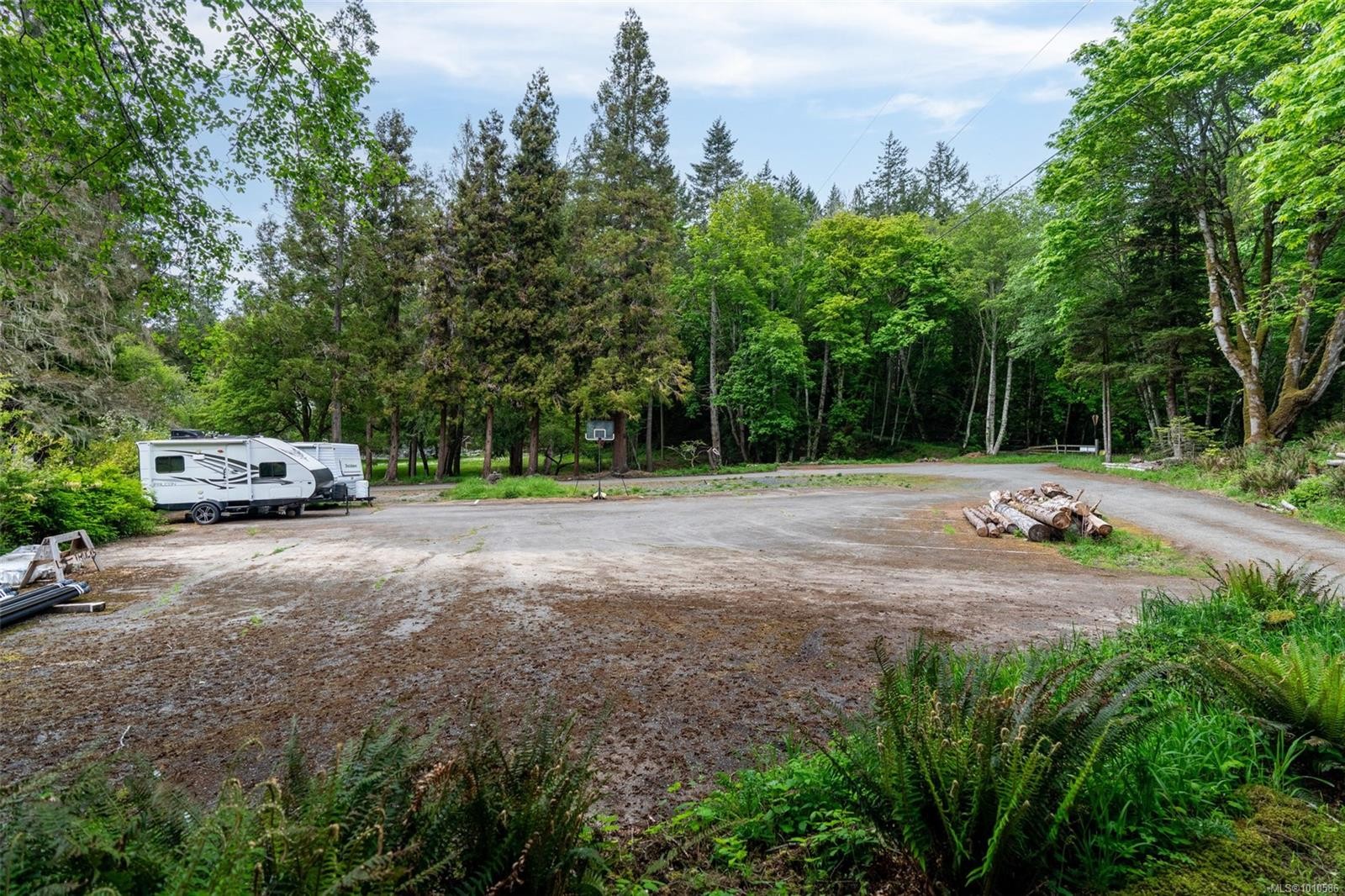 1424 Gillespie Rd, Sooke, BC