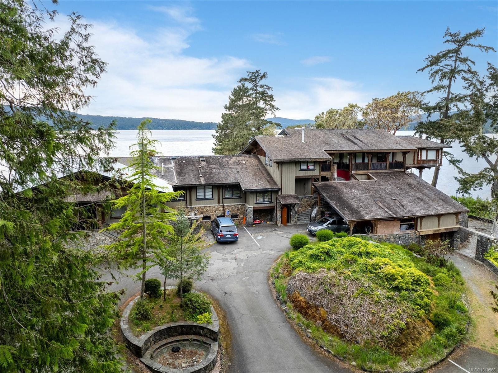 1424 Gillespie Rd, Sooke, BC