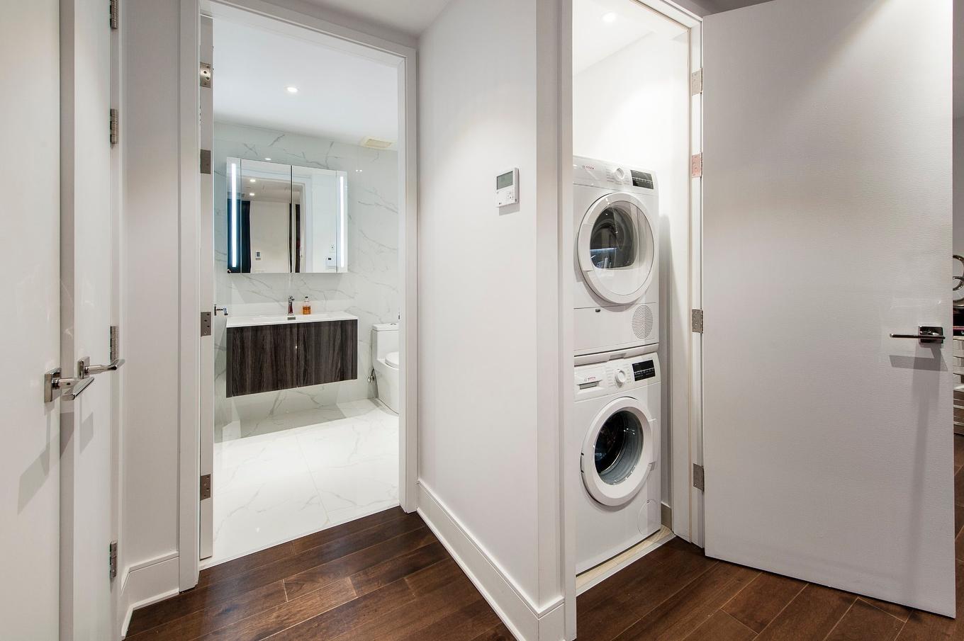 Autre - 806-1188 Av. Union, Montréal (Ville-Marie), QC - Indoor Photo Showing Laundry Room