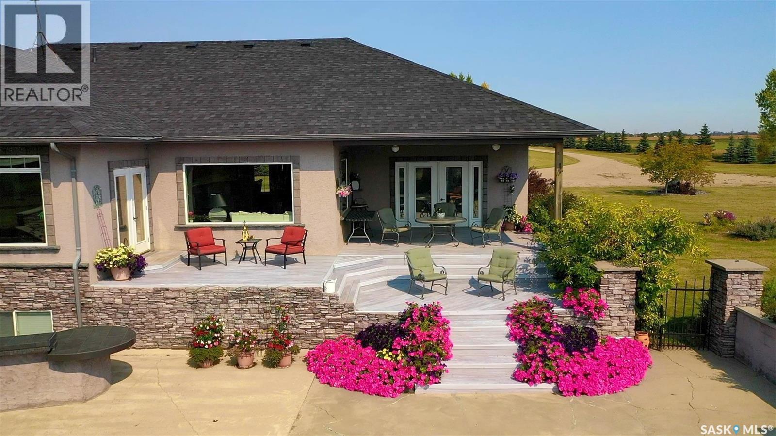 Seeman Acreage, Estevan Rm No. 5, SK - Outdoor With Deck Patio Veranda