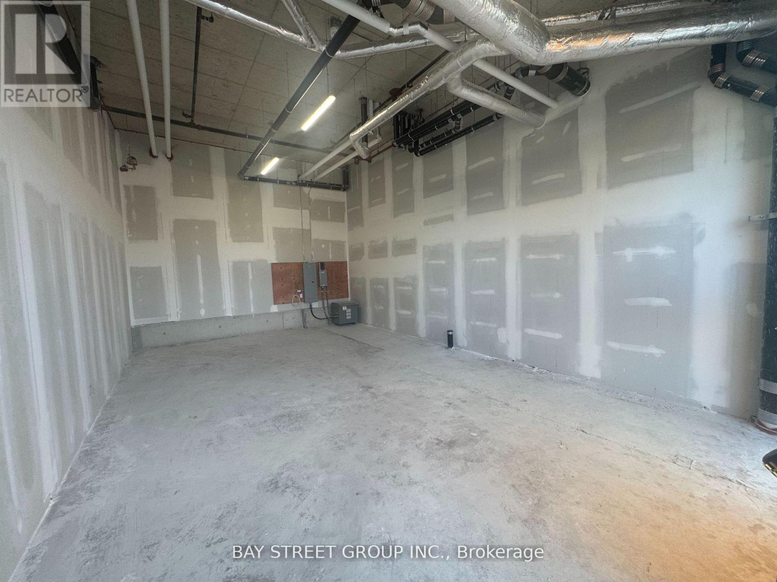 R-03 - 3435 Sheppard Avenue E, Toronto, ON