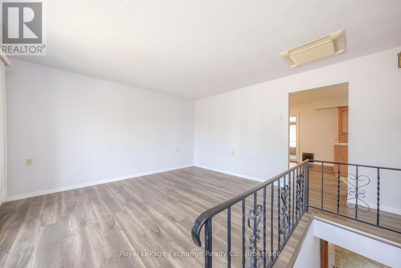 426 Elgin Street, Huron-Kinloss (Lucknow), ON - Indoor Photo Showing Other Room