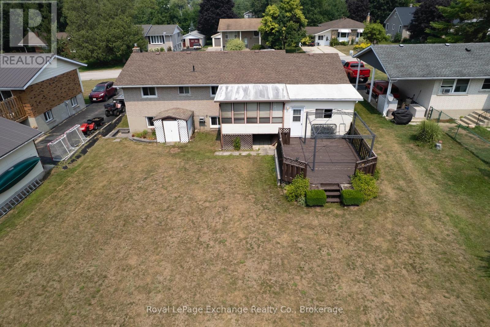 426 Elgin Street, Huron-Kinloss (Lucknow), ON - Outdoor