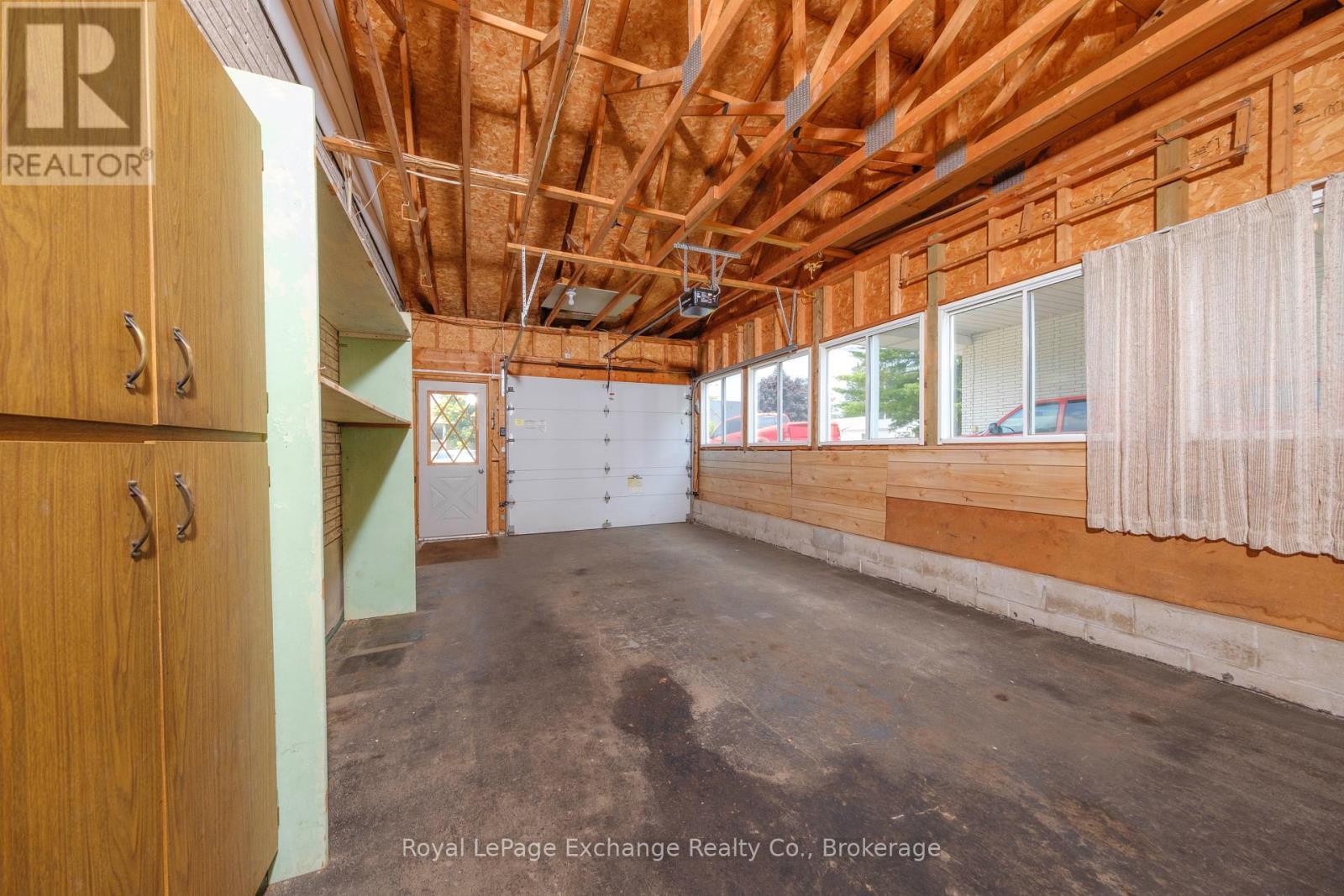 426 Elgin Street, Huron-Kinloss (Lucknow), ON - Indoor