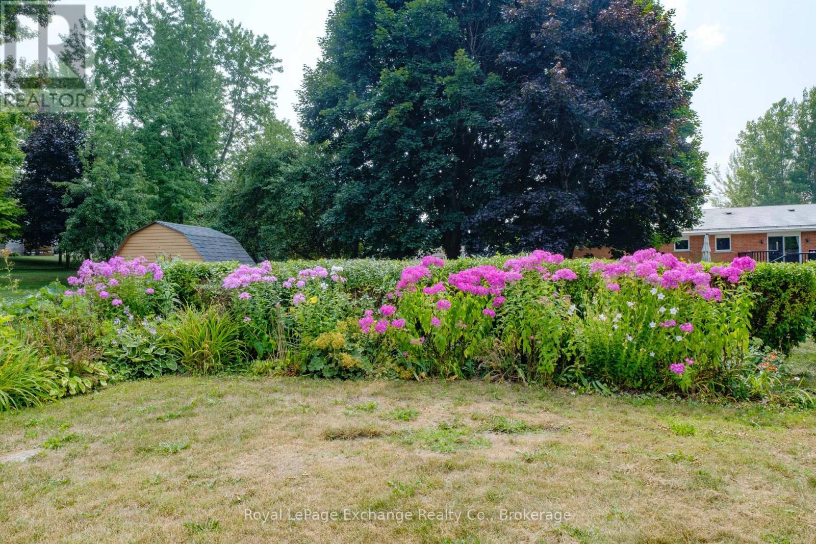 426 Elgin Street, Huron-Kinloss (Lucknow), ON - Outdoor