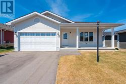 5 LAKE DRIVE S Ashfield-Colborne-Wawanosh, ON N7A 0C6