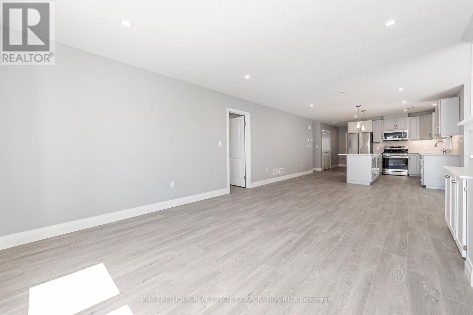 269 Lake Breeze Drive, Ashfield-Colborne-Wawanosh, ON - Indoor