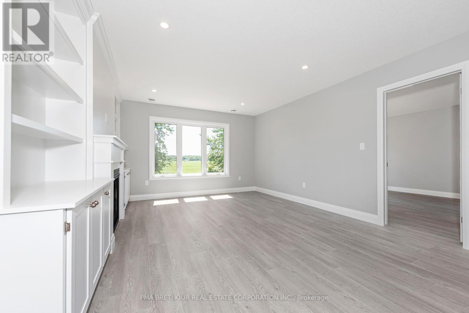 269 Lake Breeze Drive, Ashfield-Colborne-Wawanosh, ON - Indoor Photo Showing Other Room