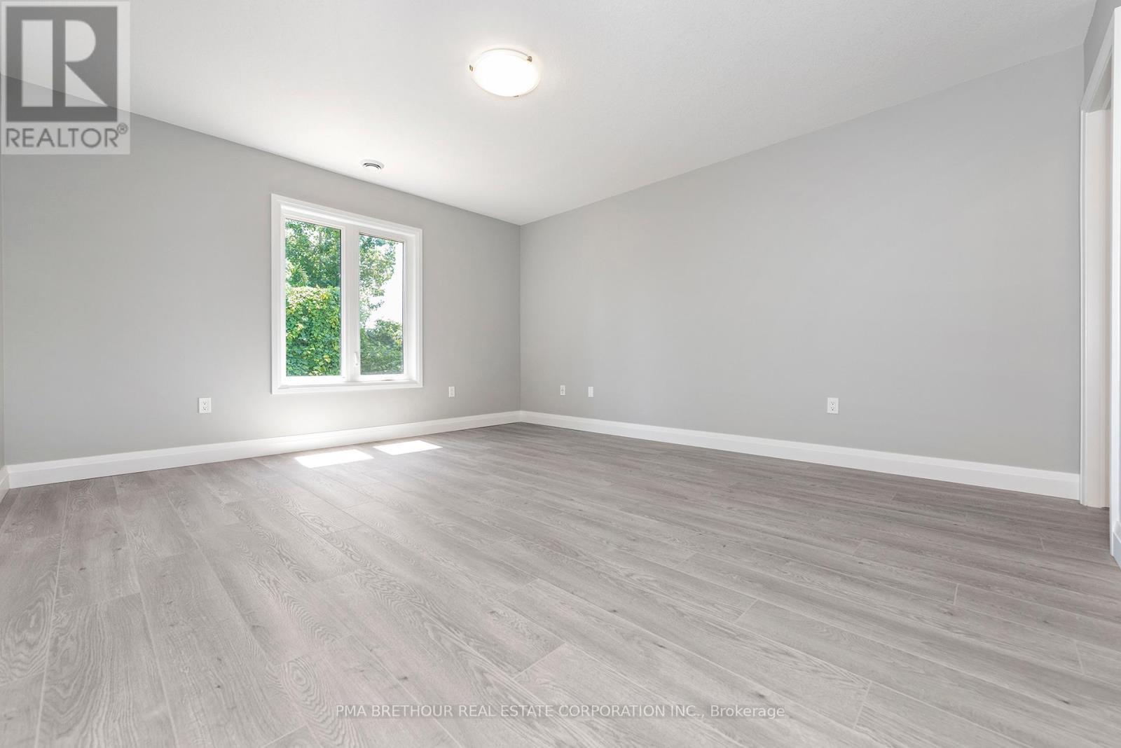 269 Lake Breeze Drive, Ashfield-Colborne-Wawanosh, ON - Indoor Photo Showing Other Room