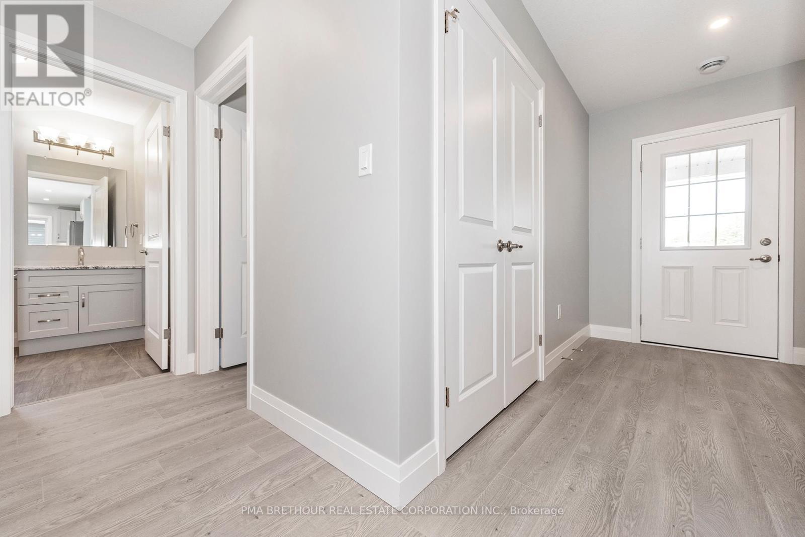 269 Lake Breeze Drive, Ashfield-Colborne-Wawanosh, ON - Indoor Photo Showing Other Room