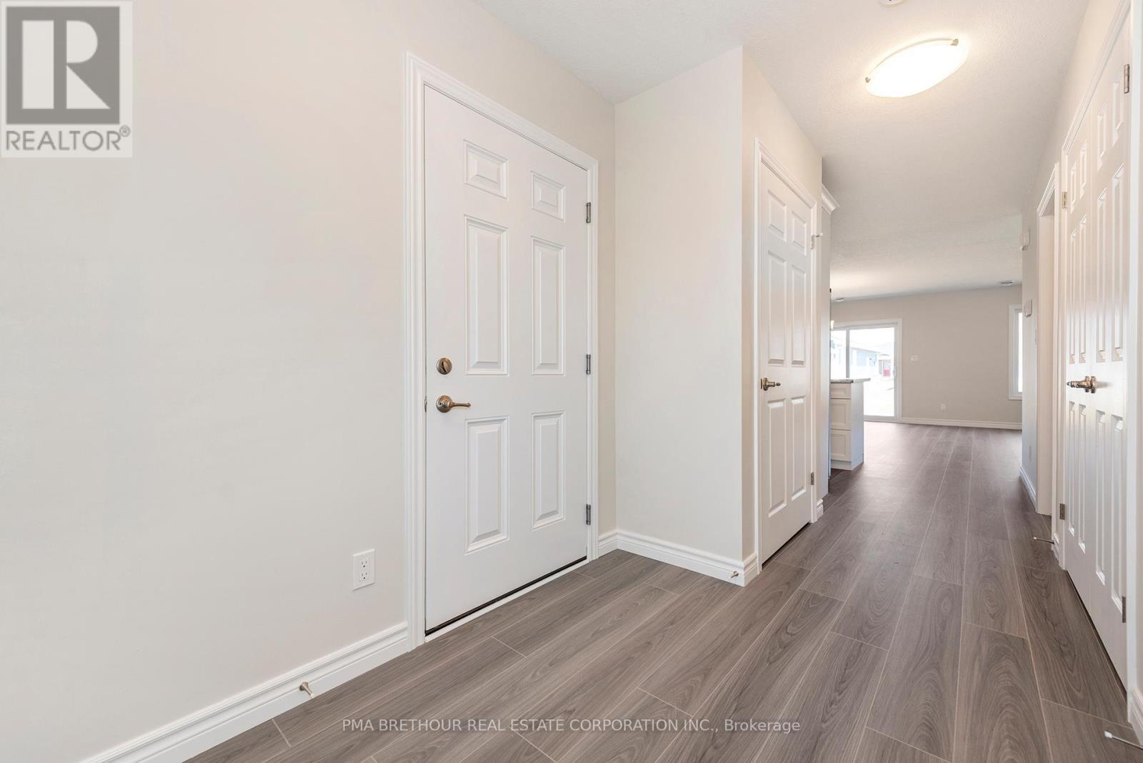 8 Sweet Water Drive, Ashfield-Colborne-Wawanosh, ON - Indoor Photo Showing Other Room