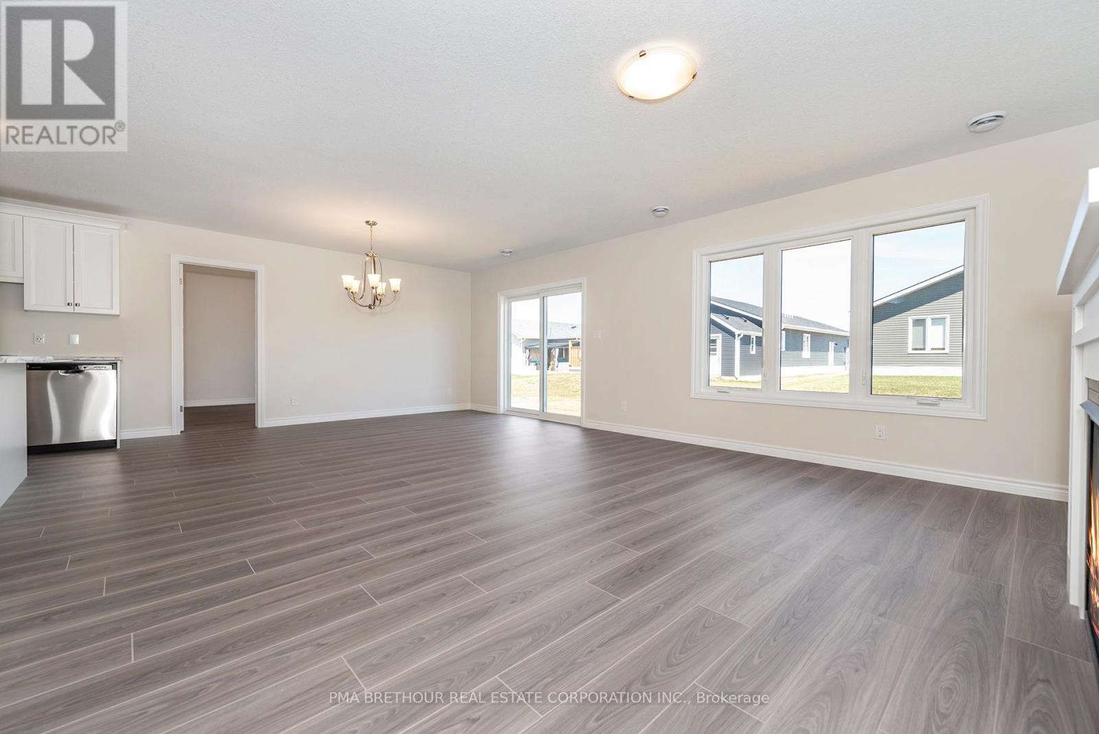 8 Sweet Water Drive, Ashfield-Colborne-Wawanosh, ON - Indoor