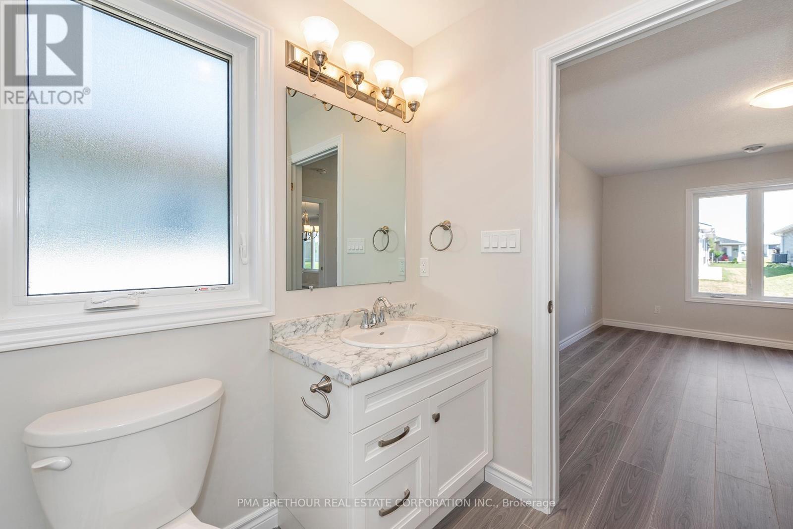 8 Sweet Water Drive, Ashfield-Colborne-Wawanosh, ON - Indoor Photo Showing Bathroom