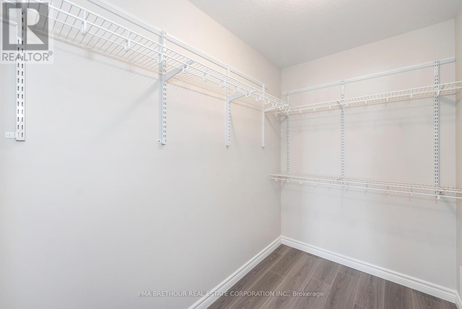 8 Sweet Water Drive, Ashfield-Colborne-Wawanosh, ON - Indoor With Storage