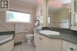 4 pc bathroom, soaker tub and separate shower -
