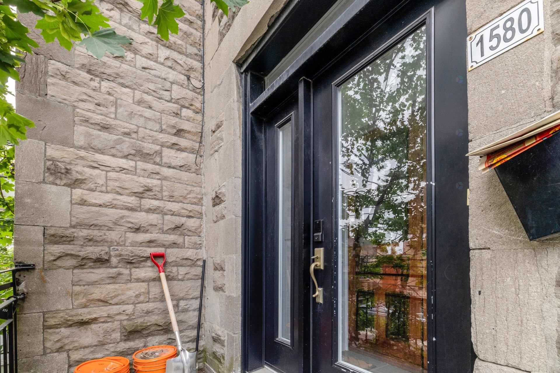 Entrée extérieure - 1580 Rue De Champlain, Montréal (Ville-Marie), QC - Outdoor