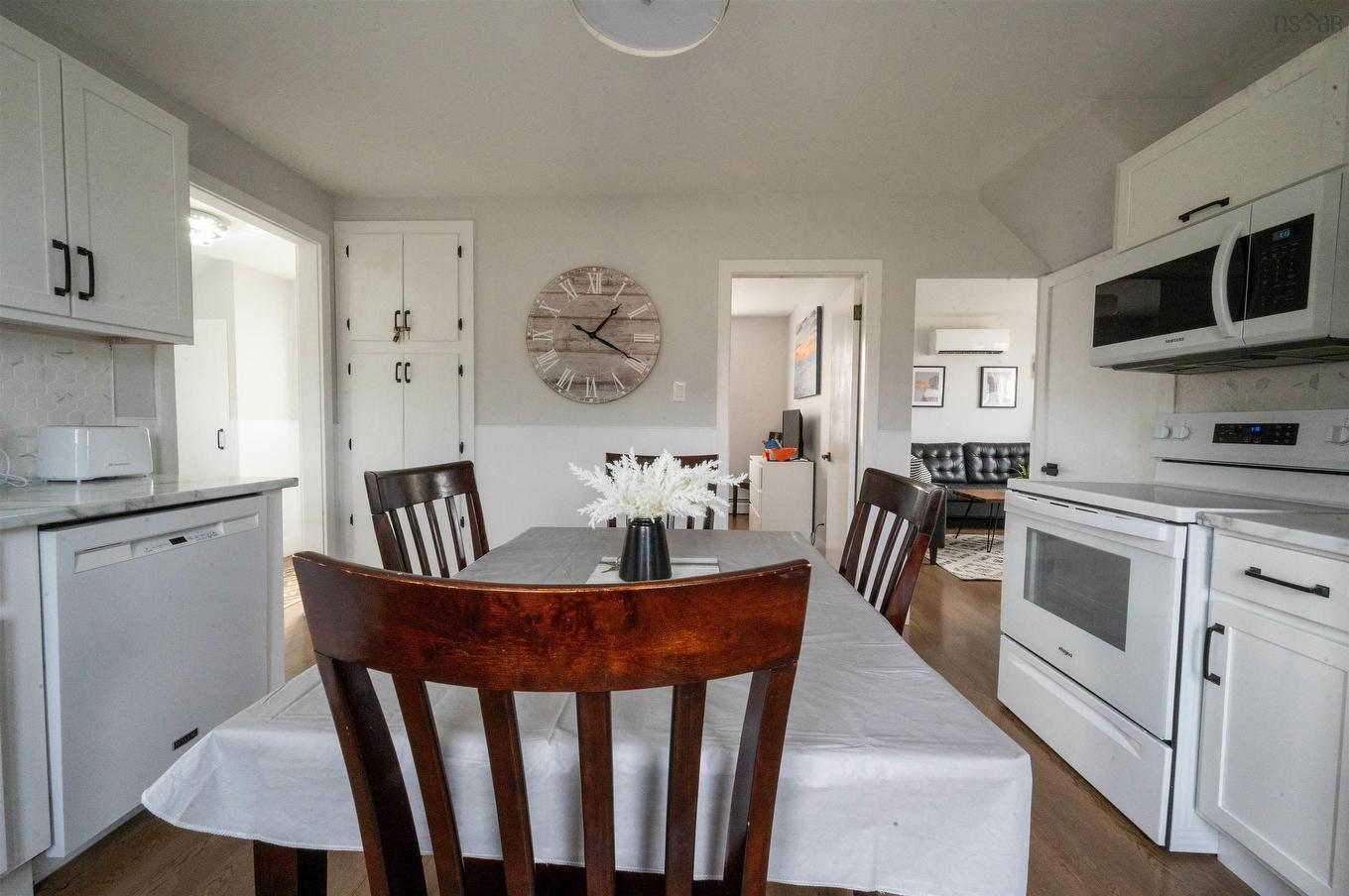 9 Chemin De Susanne Road, Chéticamp, NS