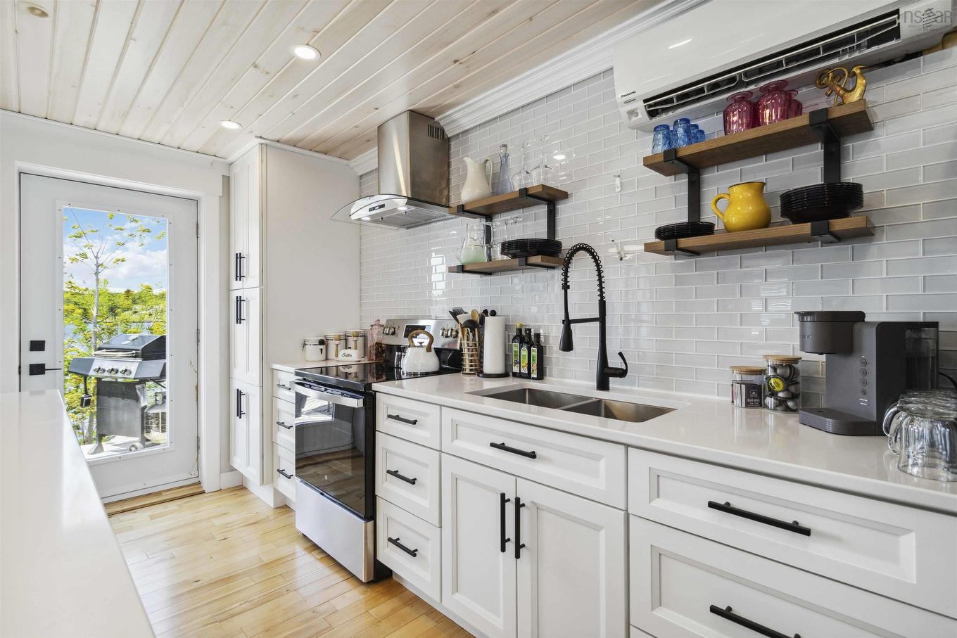 6 693 Masons Beach Road, First South, NS