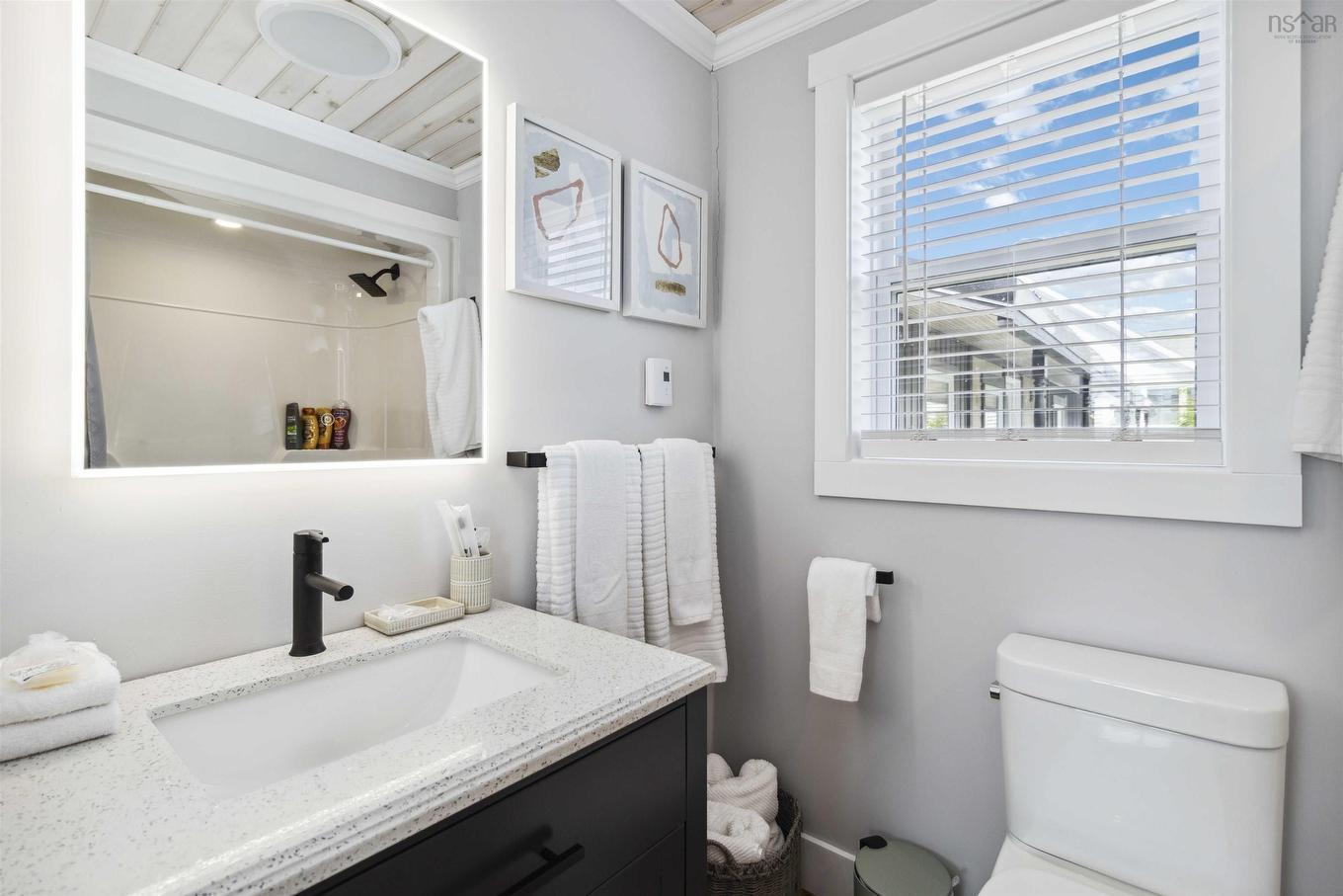 6 693 Masons Beach Road, First South, NS