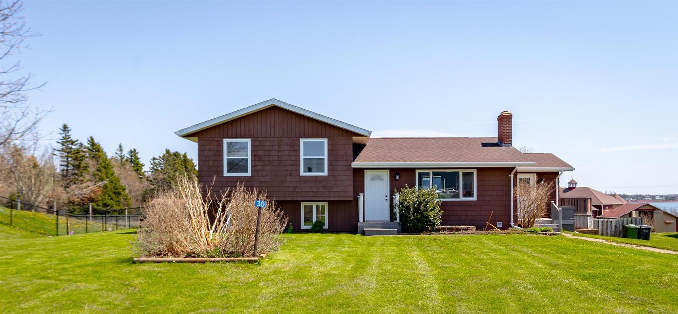 30 Simon Drive, North Rustico, PE
