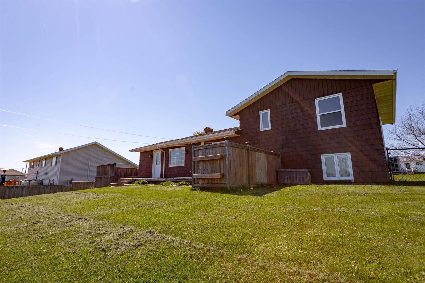 30 Simon Drive, North Rustico, PE