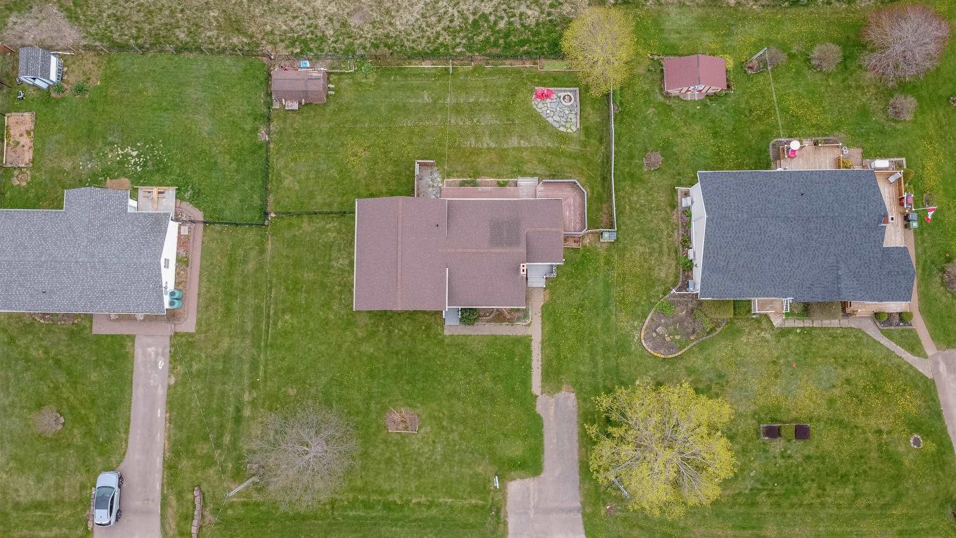 30 Simon Drive, North Rustico, PE