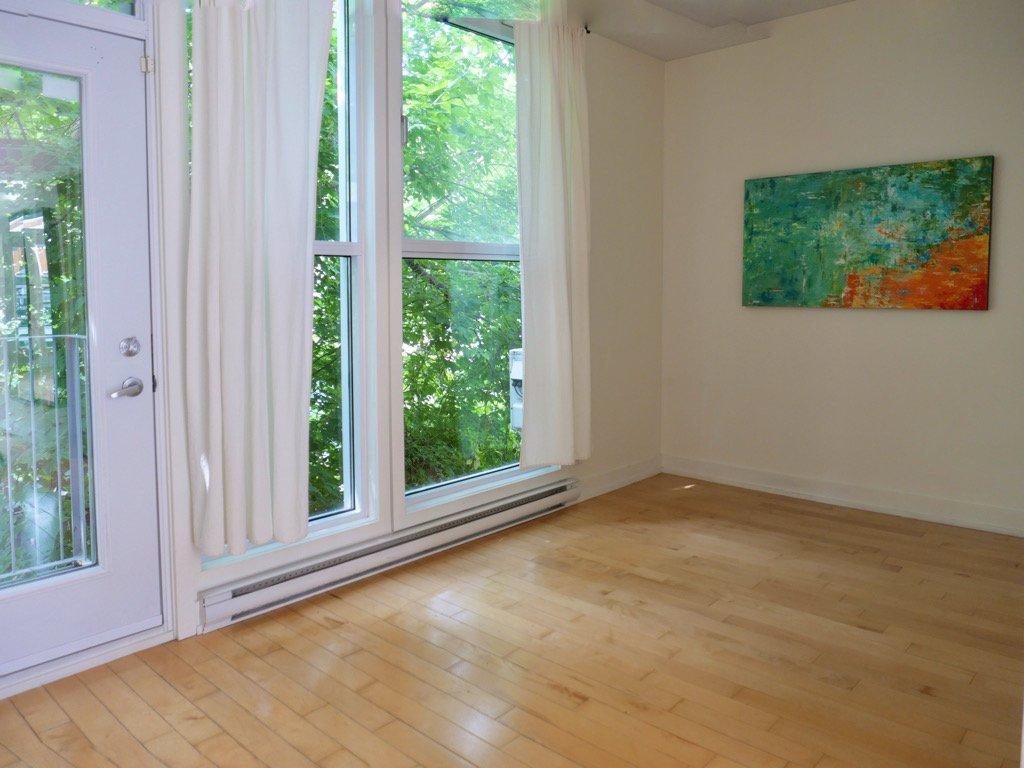 Bedroom - 201-4878 Av. Henri-Julien, Montréal (Le Plateau-Mont-Royal), QC - Indoor Photo Showing Other Room