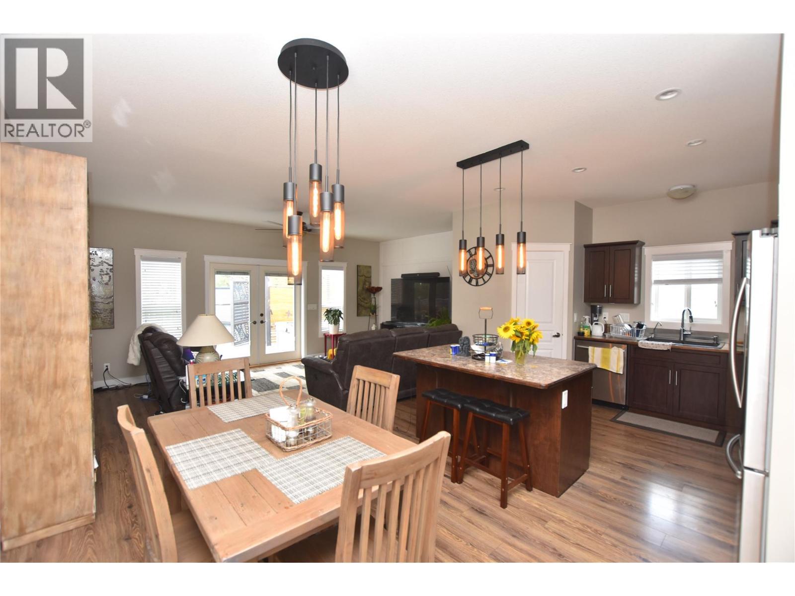 open plan main living area - 9510 Highway 97N Unit# 170, Vernon, BC