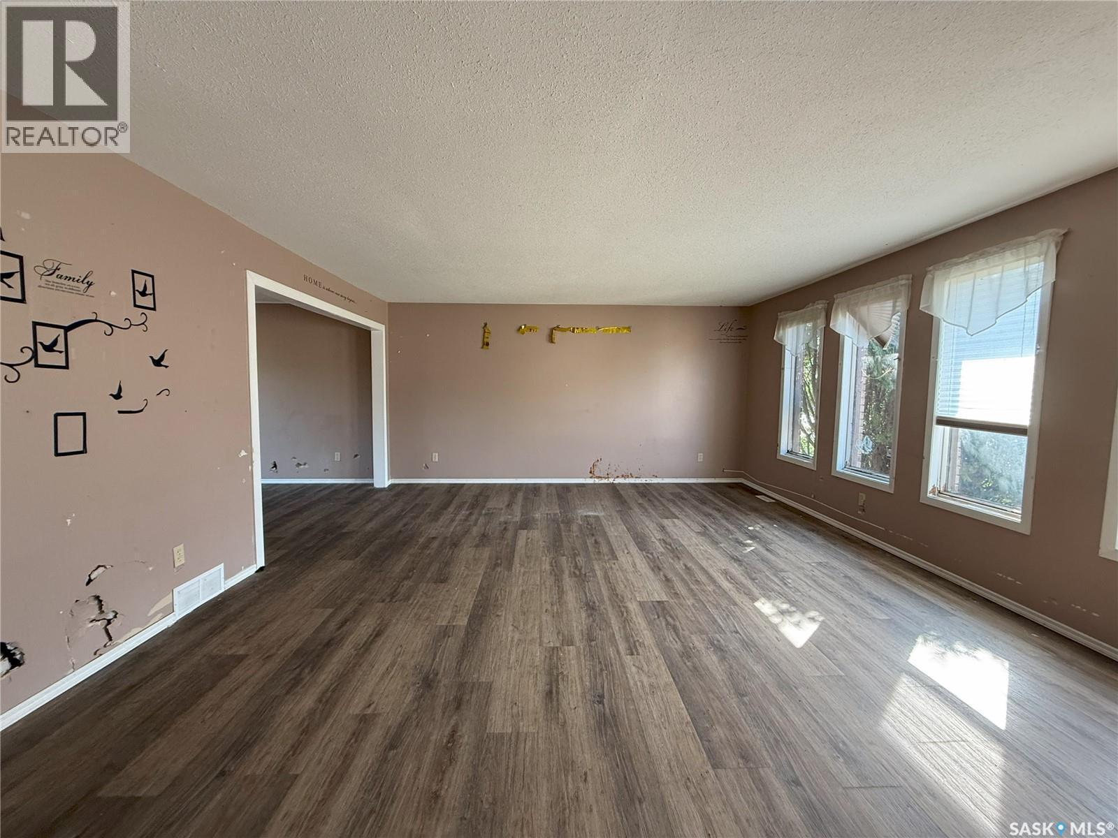 3116 Grey Owl Crescent, Prince Albert, SK - Indoor Photo Showing Other Room