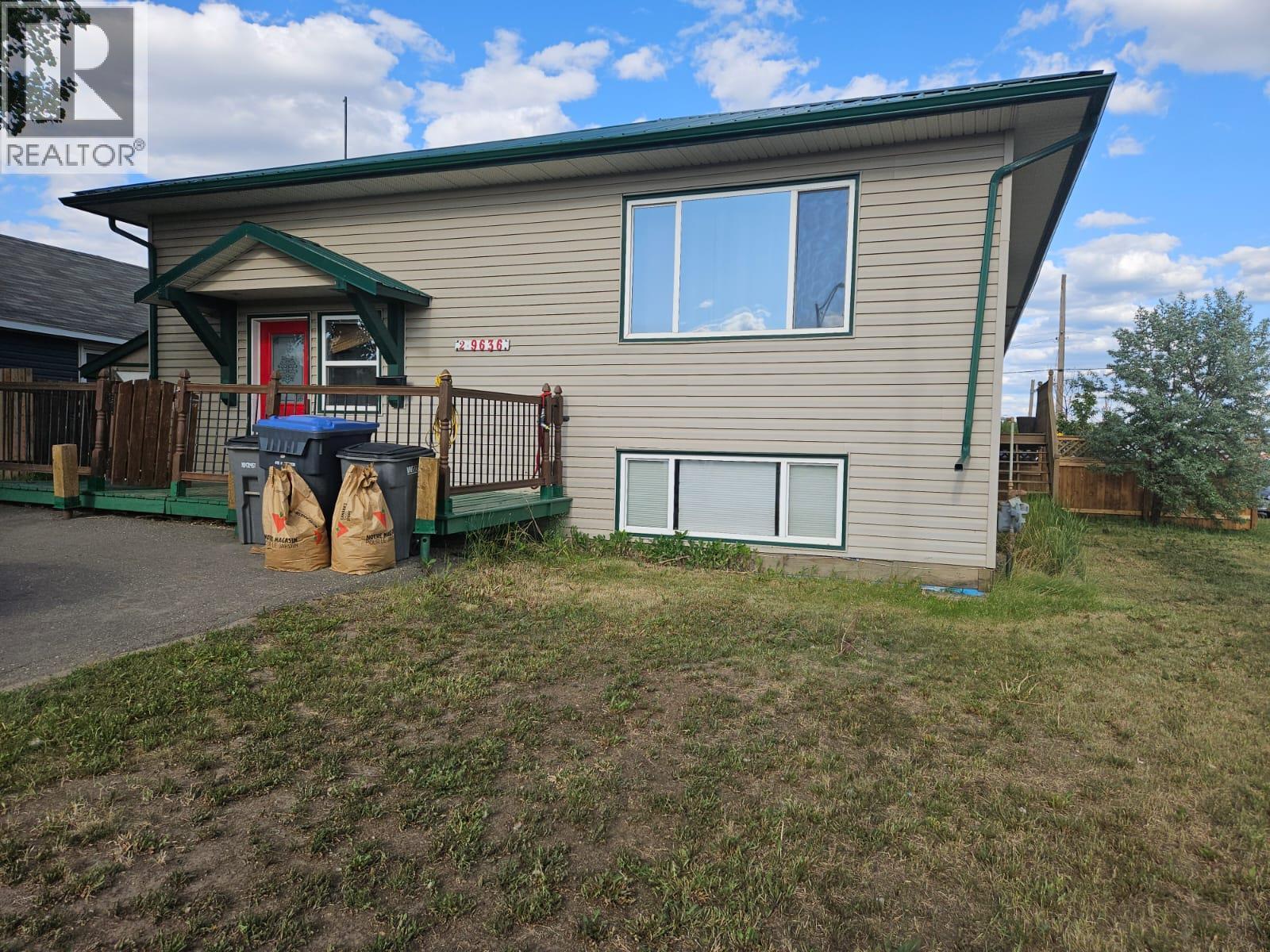 9636 15 Street Unit# 2, Dawson Creek, BC - Outdoor