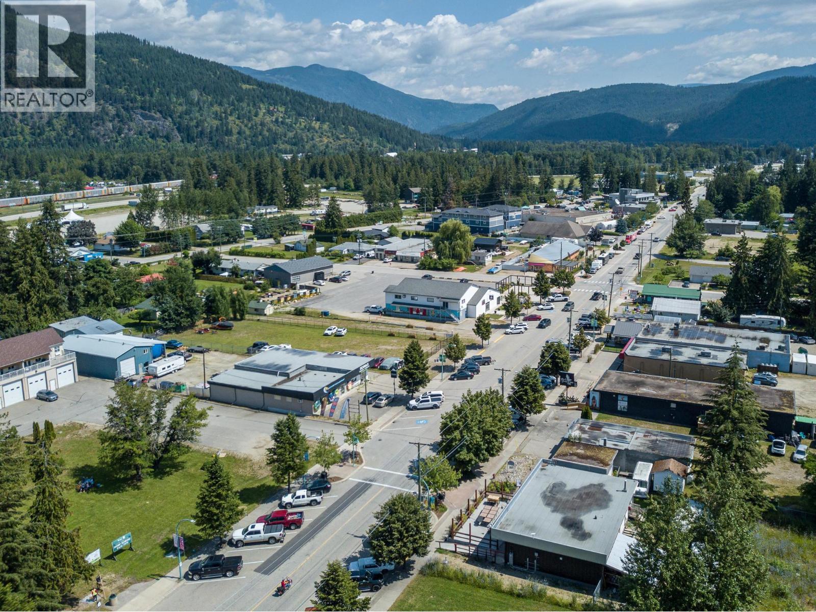 222 Temple Street Unit# 8, Sicamous, BC - Outdoor With View