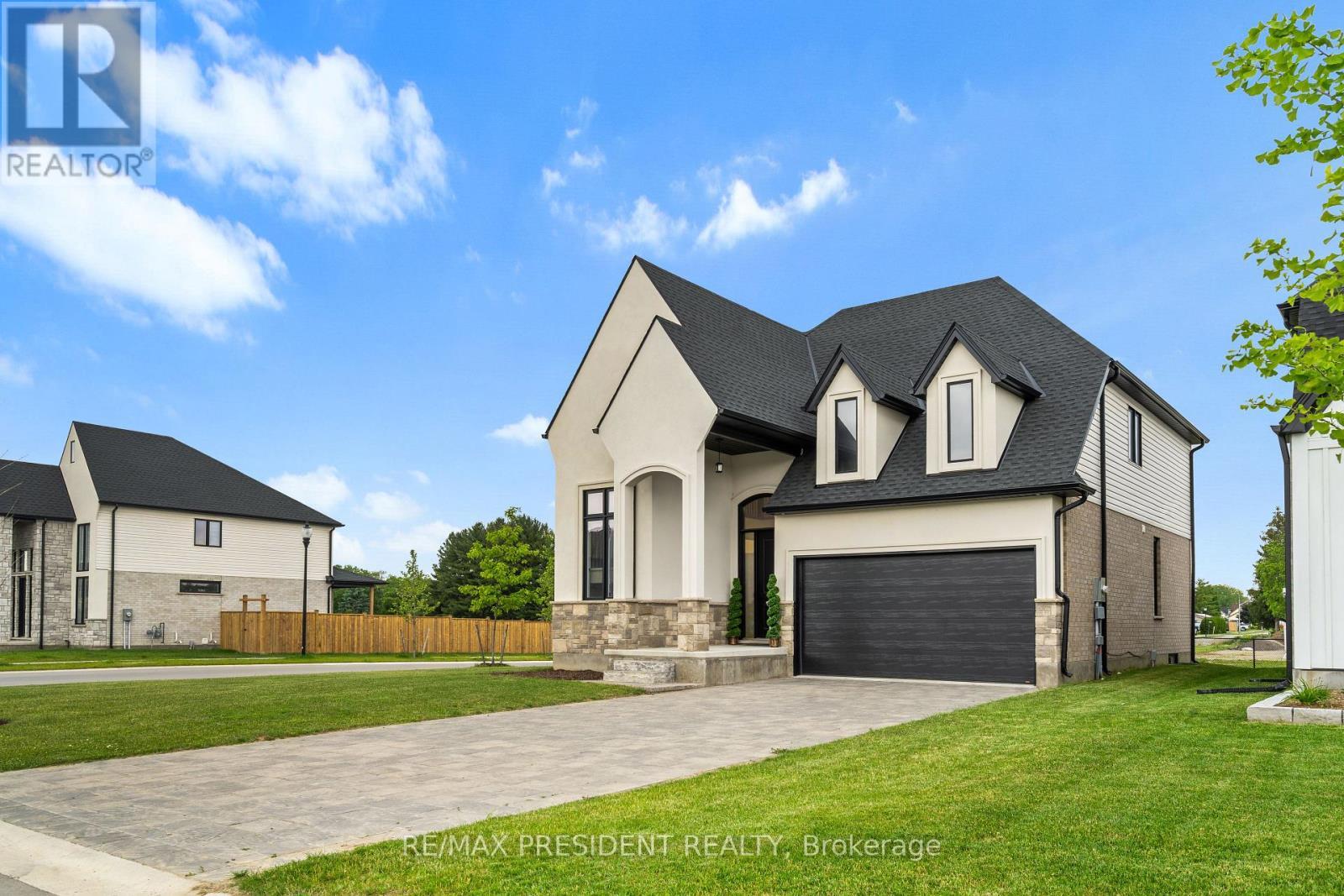 191 Foxborough Place, Thames Centre, ON - Outdoor With Facade