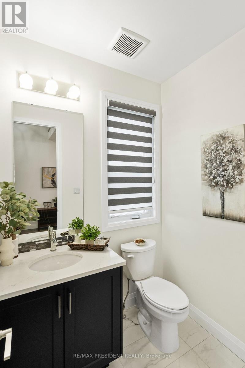 191 Foxborough Place, Thames Centre, ON - Indoor Photo Showing Bathroom