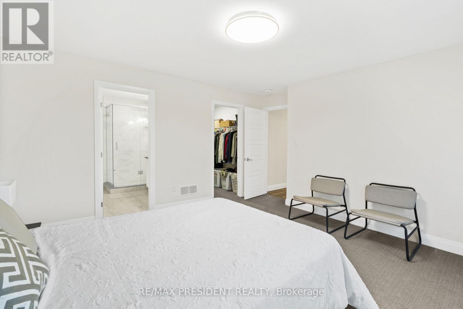 191 Foxborough Place, Thames Centre, ON - Indoor Photo Showing Bedroom