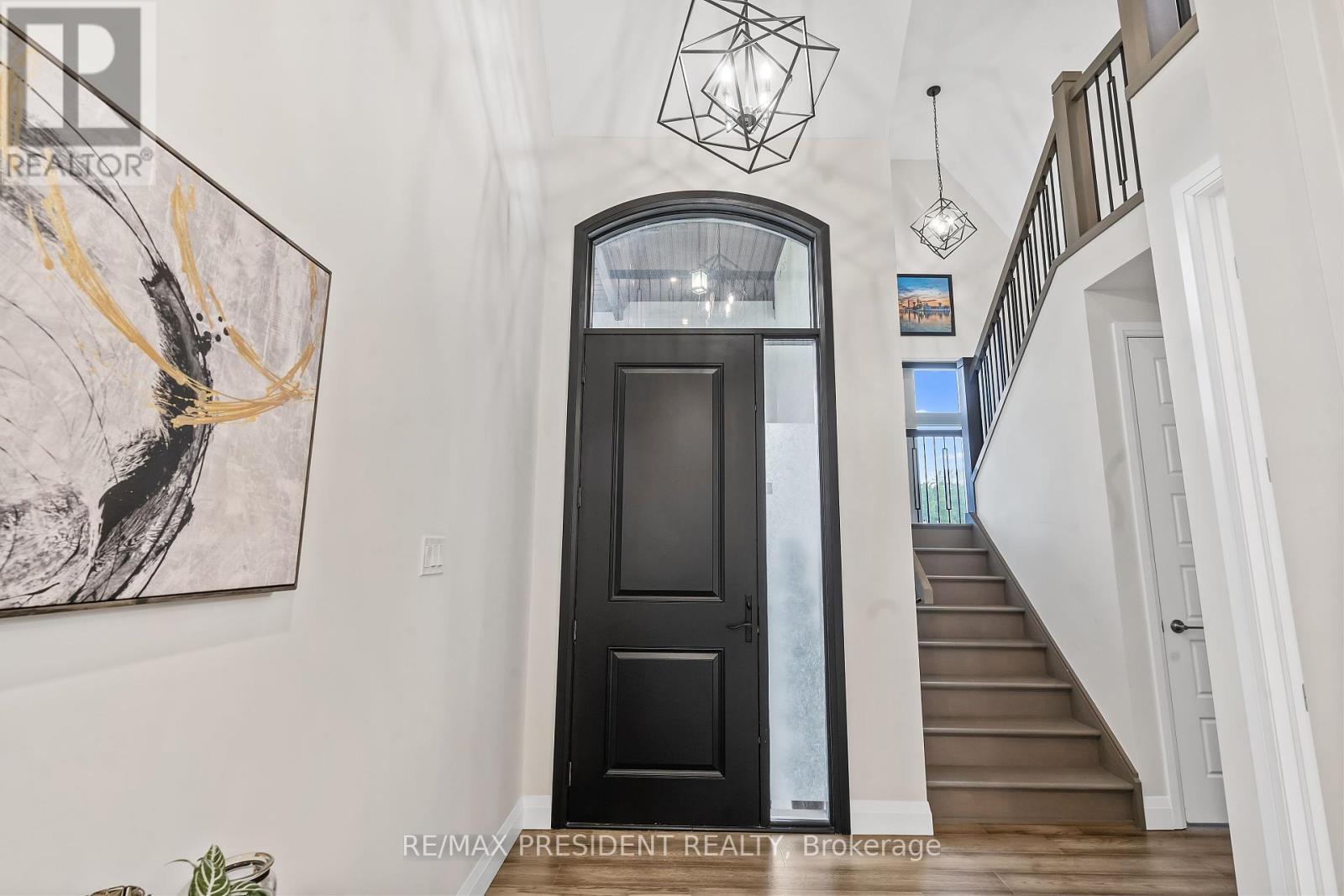 191 Foxborough Place, Thames Centre, ON - Indoor Photo Showing Other Room