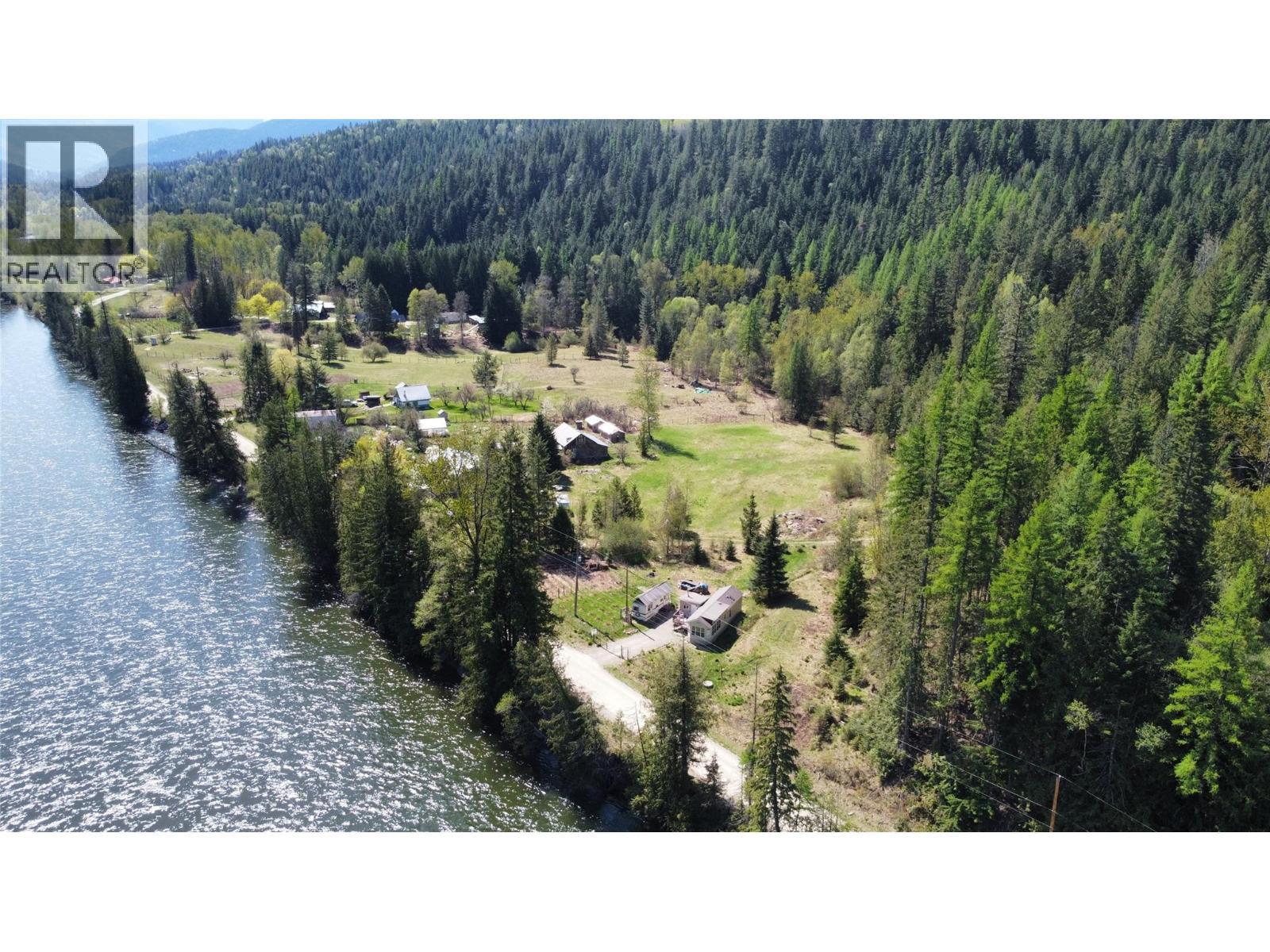 2467 Slocan Valley West Road, Slocan Park, BC