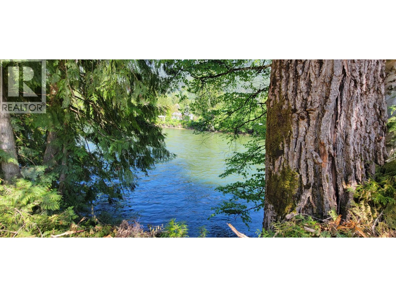 2467 Slocan Valley West Road, Slocan Park, BC