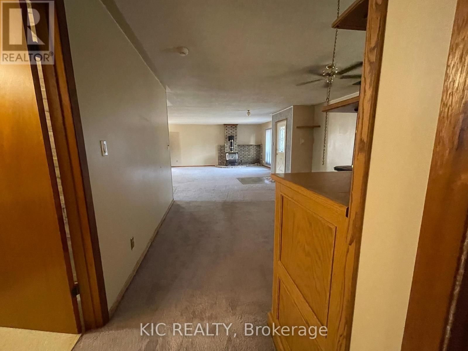 2183 Asphodel 5 Line, Asphodel-Norwood, ON - Indoor Photo Showing Other Room