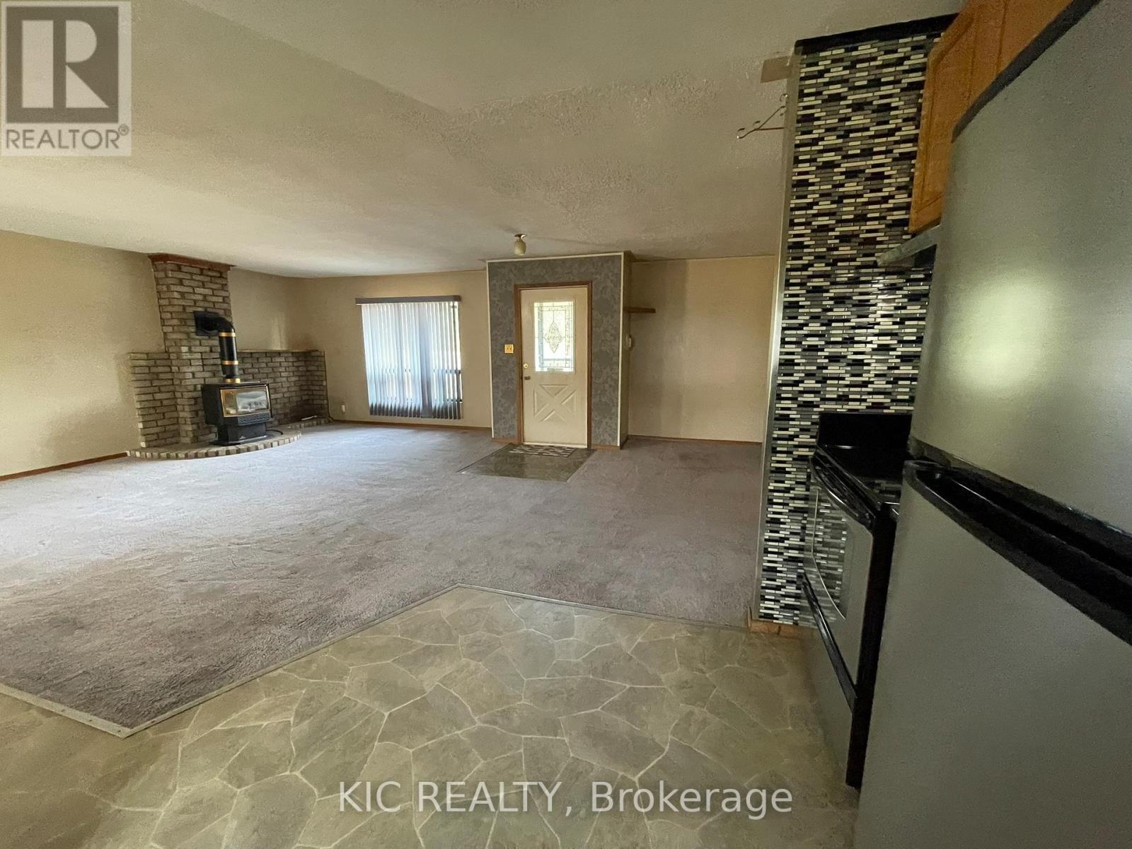 2183 Asphodel 5 Line, Asphodel-Norwood, ON - Indoor Photo Showing Other Room