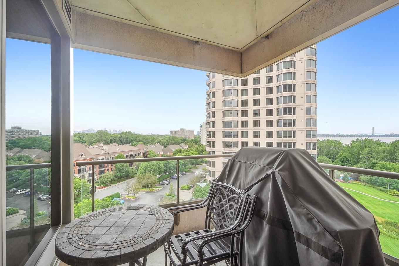 Balcon - 807-300 Av. Des Sommets, Montréal (Verdun/Île-Des-Soeurs), QC - With Balcony With Exterior